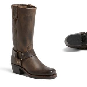 FRYE Cowboy Boots